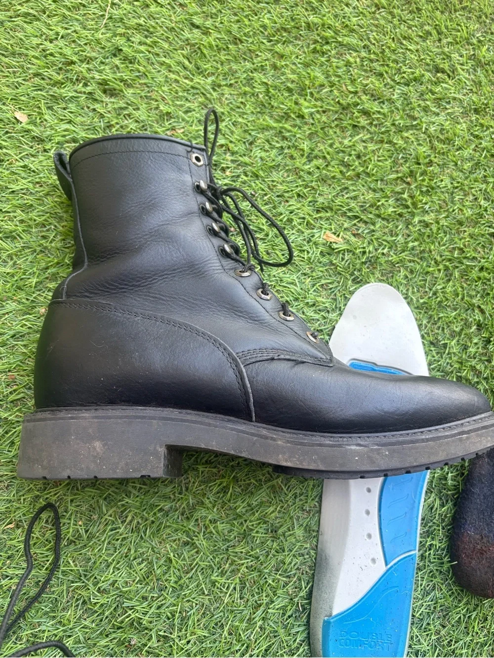 Men's Black Leather Lace-Up Boots 10 D black soft toe